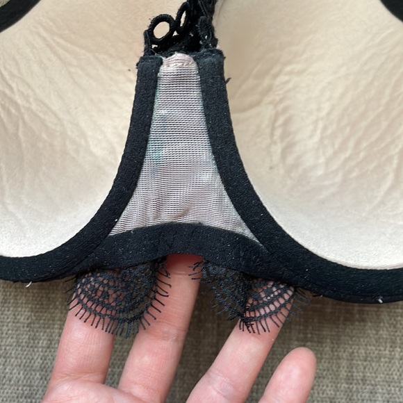 34DDD Victoria’s Secret dream angels bra - Picture 9 of 9